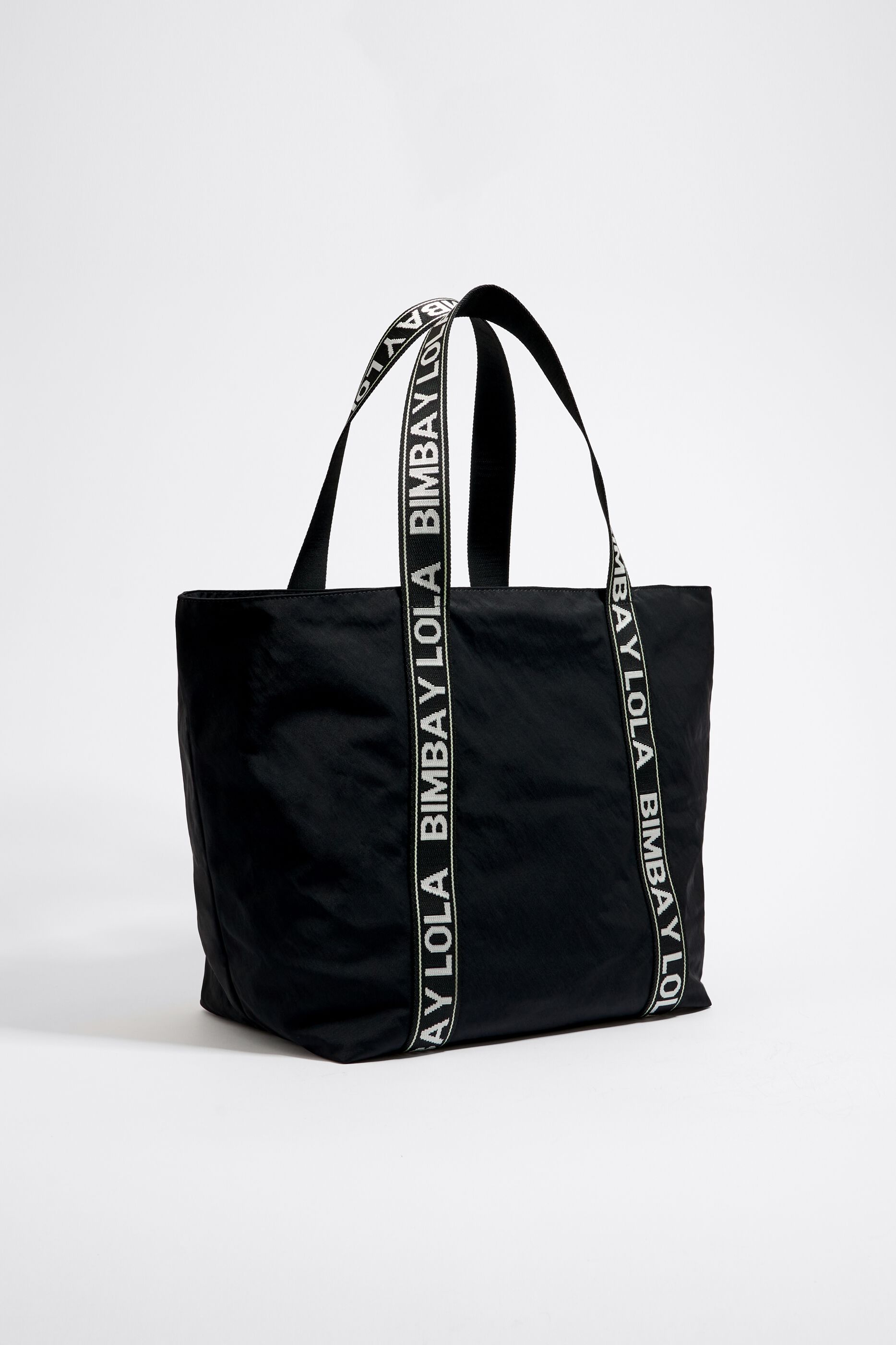 Maxi bag online