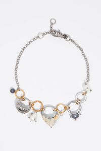 Chain necklace with horse rings